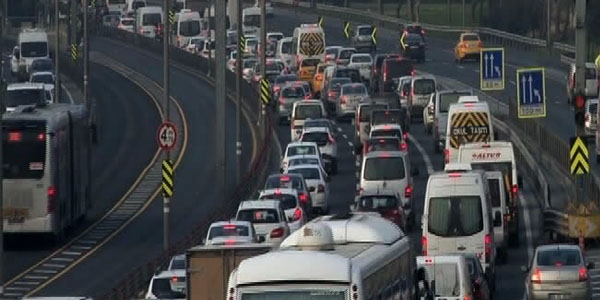 Trafiğe kayıtlı araç sayısı 19 milyona dayandı