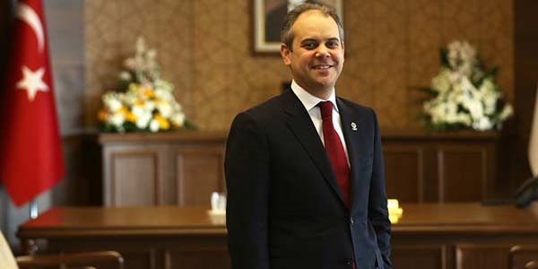 Devlet yurtlarında paralel oyun