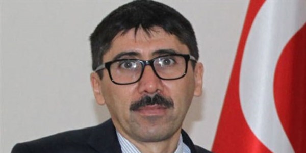 Kayıp rektör 2 yıldır doğum izninde