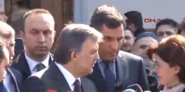 Abdullah Gül'ü sinirlendiren intifada sorusu