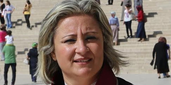 Avukatlardan ilanlı mesaj