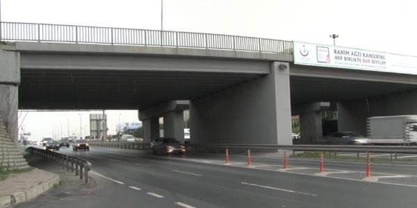 İstanbul'da sürpriz kar yağışı