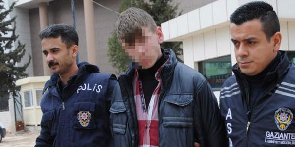 Lisede kıskançlık cinayeti