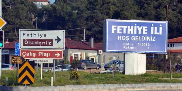Fethiye'ye il tabelas� konuldu!