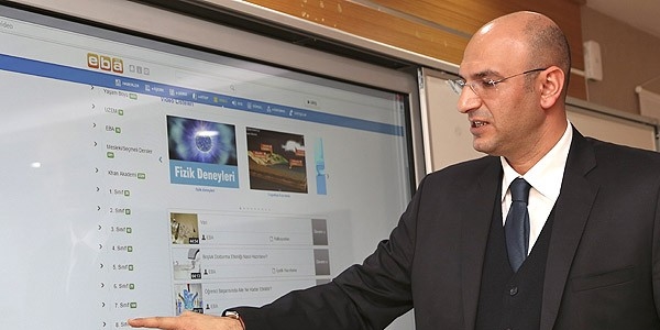 MEB'den yapay zekalı dijital eğitim