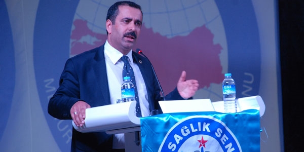 Memiş: Bakan ve bürokratları çalışanlarını görmemekte...