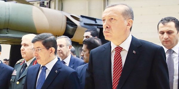 AK Parti'de listelere çifte inceleme