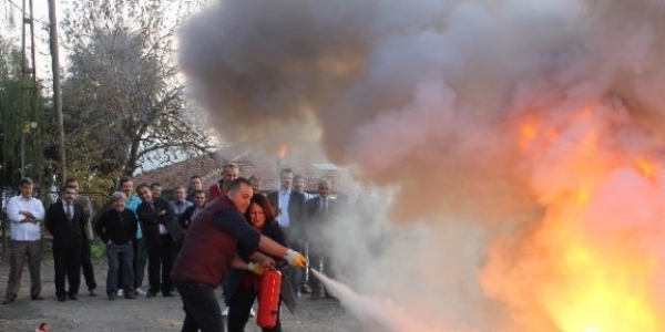 Yangın tatbikatında 7 öğrenci dumandan etkilendi