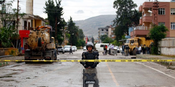 Reyhanlı'daki araçta bomba bulundu