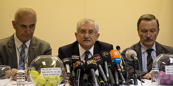 'Yurt içinde 53,8 milyon, yurt dışında 2,9 milyon seçmen var'