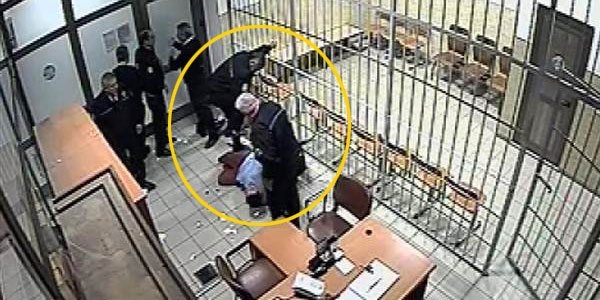 Karakolda dayak iddias�