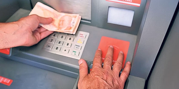 2015 y�l�nda �rneklerle kamuda en d���k emekli maa�� alanlar