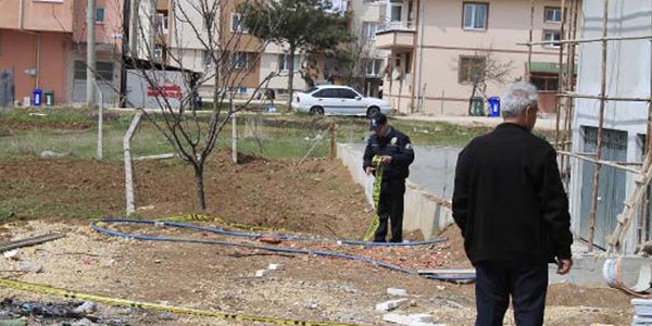 �skeleden d��en in�aat i��isi hayat�n� kaybetti