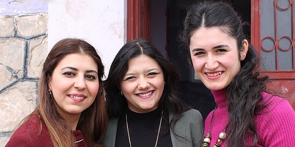 Kadın öğretmenler 'sınırdaki' çocuklara umut ışığı oldu
