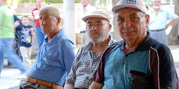 Emekliye ömür boyu maaş
