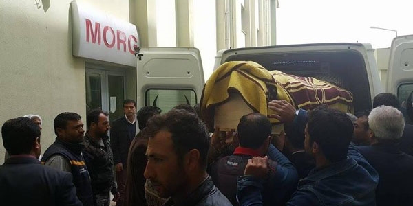 ��rnak'ta trafik kazas�: 3 �l�, 3 yaral�