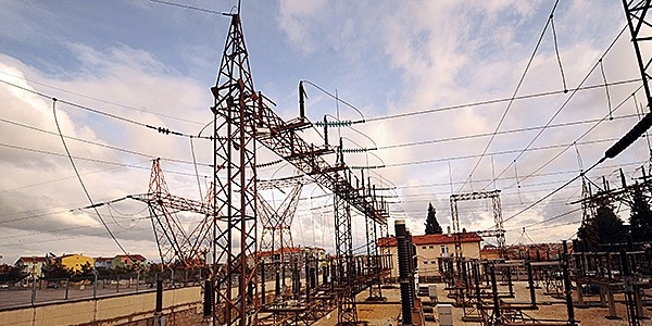 �stanbul'da elektrik kesintisi