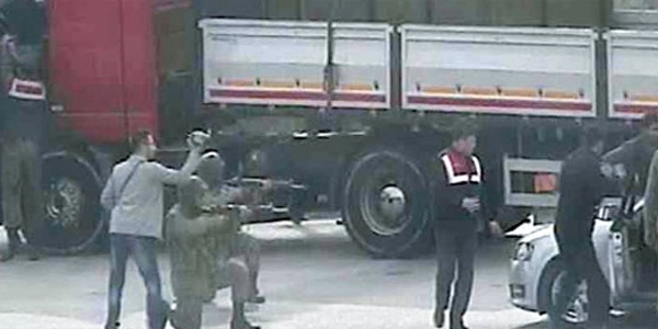 MİT TIR'larını durduran 17 asker tutuklandı