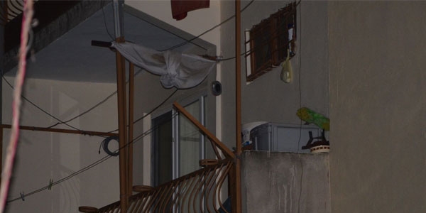 Polis, intihara kalkışan eşini yanlışlıkla silahla vurdu