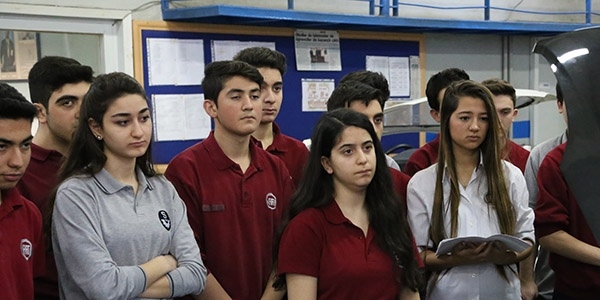 Meslek liseli k�zlara cinsiyet ayr�mc�l��� yap�l�yor!