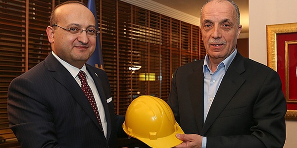 'Türk-İş'in takınacağı tavır önemli örnek olacak'