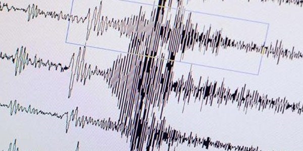 Ege ve Akdeniz'de deprem