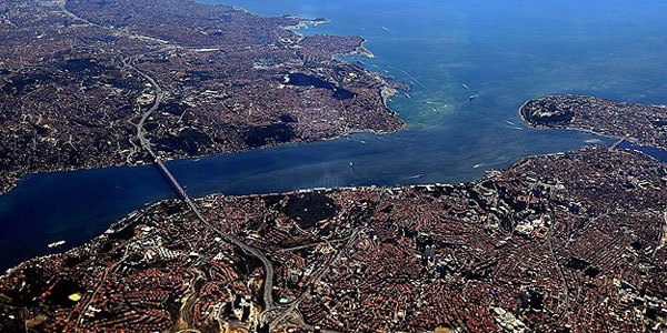 İstanbul'da toplantı ve gösteri yürüyüşü alanları belirlendi