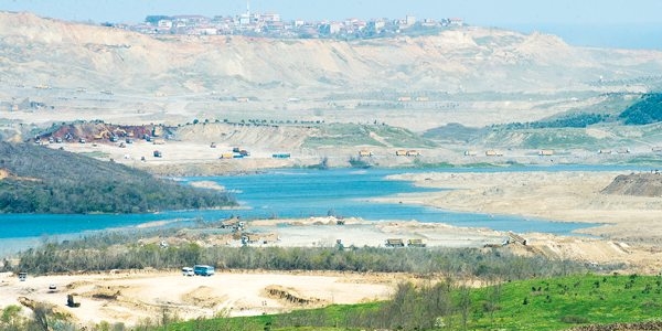 3. havalimanının 'kamyon ordusu'