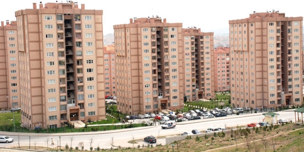 Emekliler için ucuz konut hayata geçiyor