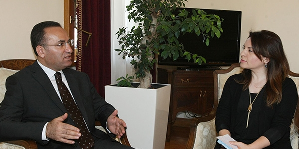 Bekir Bozdağ, 'Başkanlık Sistemi'ni anlattı