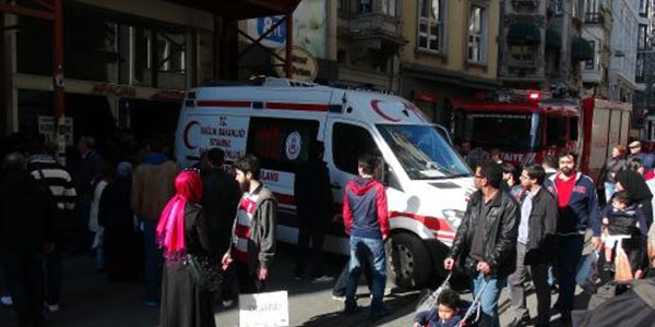 Ambulans, stiklal Caddesi'ne 45 dakikada geldi iddias!
