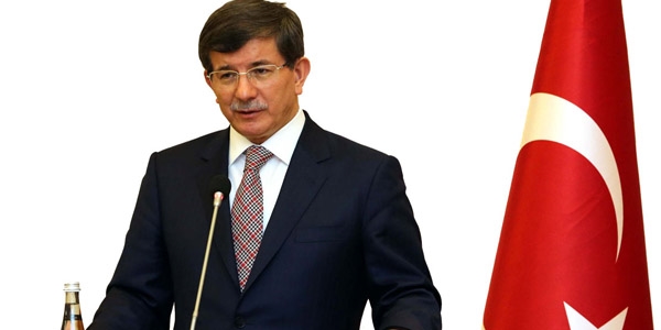 Davutoğlu: Osmanlı Ermenilerini saygıyla anıyorum