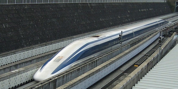 Hızlı tren hız rekoru kırdı; 603 kilometre!