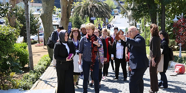 Türkiye yaşlı bakımında dünya standartlarında