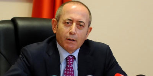 Hamza�ebi: �lk �nce aya�a kald�raca��m�z ekonomidir