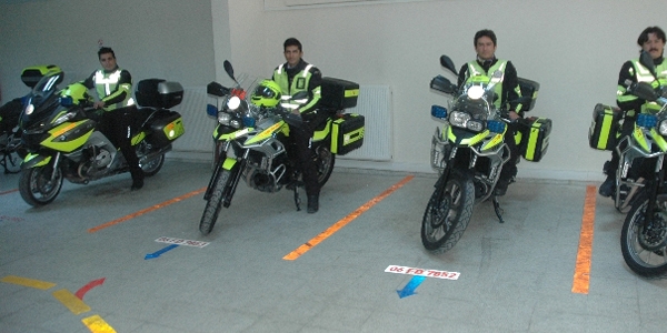 Ambulansın giremediği yere Motosiklet girecek