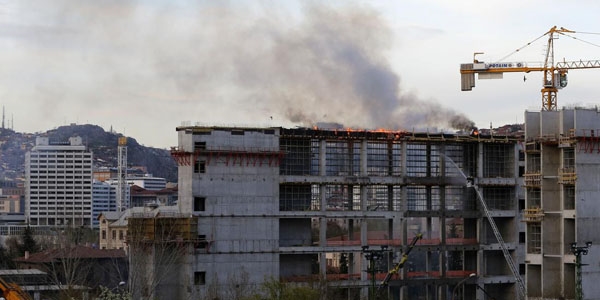 YHT Ankara Garı inşaatında yangın