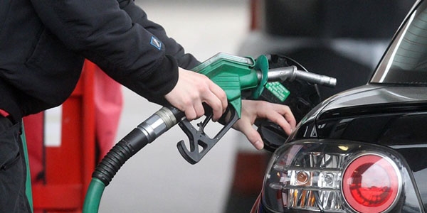 Brent Petrol fiyatlar yln zirvesinde