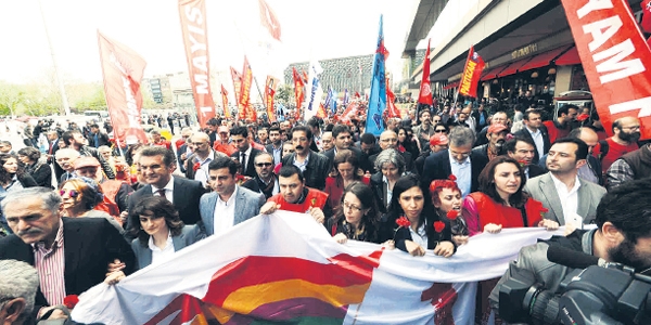 1 Mays'ta Taksim uua da kapand!