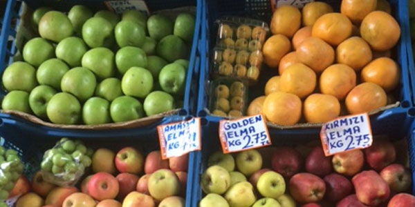 Yazlk sebze-meyve fiyatlar el yakyor
