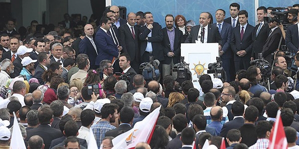 Akdoğan: Bu şaşkınlar cephesi ruh ikizi