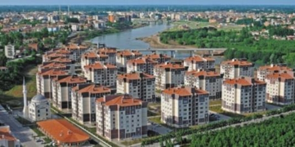 TOKİ, 230 ile 480 lira taksitle ev sahibi yapıyor