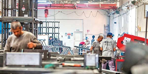 Vergiler azalacak b�rokrasi bitecek