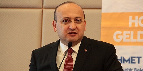 Akdoğan: CHP zihniyetini HDP ambalajıyla satmaya çalışıyorlar