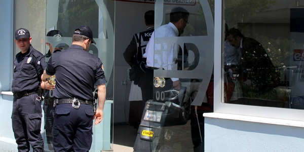 Manisa'da yeni 'Paralel Yap' operasyonu