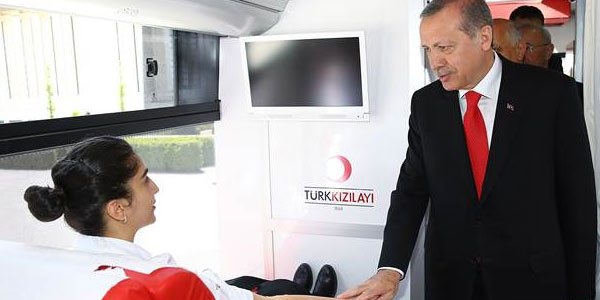 Erdoğan kan bağışının önemine vurgu yaptı
