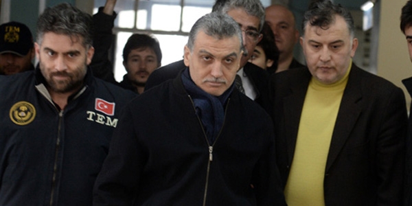 Hidayet Karaca A�HM'e ba�vurdu