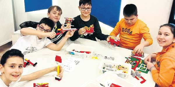 Lego ile dersler elenceli ve retici