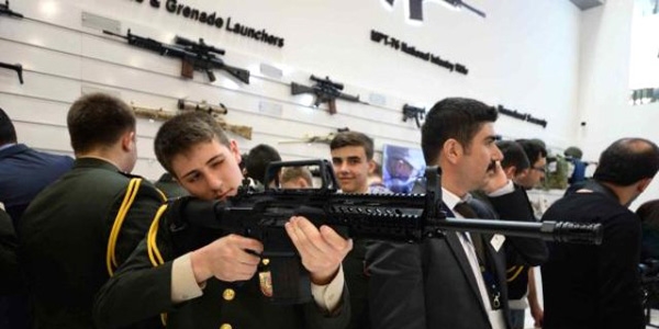 'IDEF'15'de yüzde yüz yerli üretim silahlarına ilgi büyük