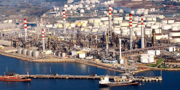 Tüpraş'ın 2015 ilk çeyrek karı yüzde 46,2 azaldı